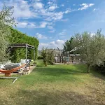 Montecaci * أسكيانو